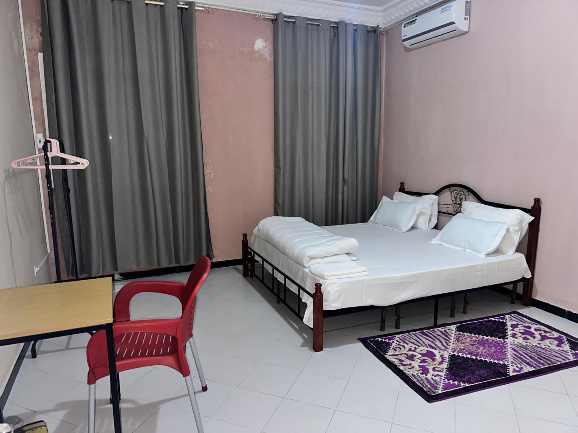 Residences Primis Thies - Appartements Et Chambres Exterior foto